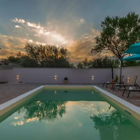 Summer House Bukovic